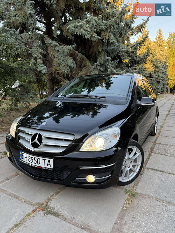 Хэтчбек Mercedes-Benz B-Class 2010 в Одессе фото 34 Хэтчбек Mercedes-Benz B-Class 2010 в Одессе
