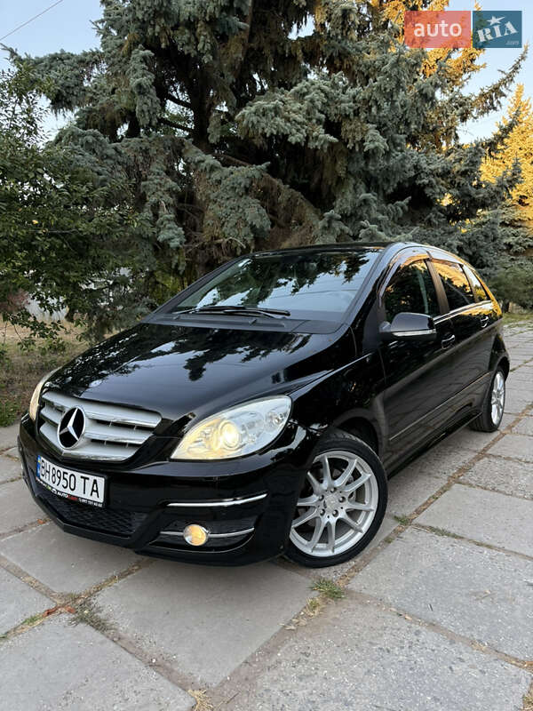 Хэтчбек Mercedes-Benz B-Class 2010 в Одессе фото 39 Хэтчбек Mercedes-Benz B-Class 2010 в Одессе