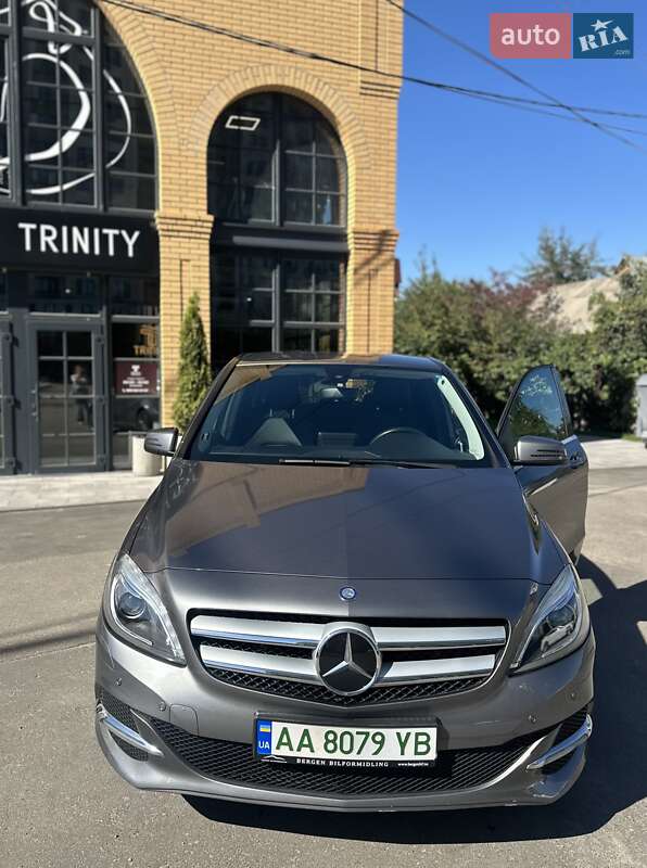 Mercedes-Benz B-Class 2016