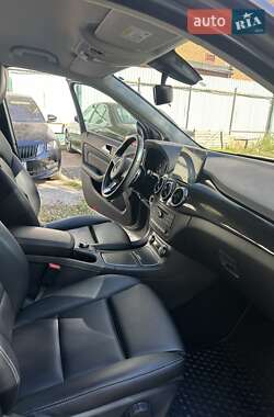 Хэтчбек Mercedes-Benz B-Class 2016 в 