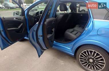 Хэтчбек Mercedes-Benz B-Class 2015 в 