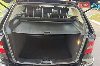 Хэтчбек Mercedes-Benz B-Class 2009 в 
