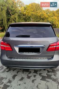 Хетчбек Mercedes-Benz B-Class 2015 в 
