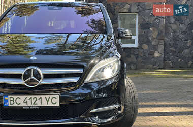 Хэтчбек Mercedes-Benz B-Class 2015 в 