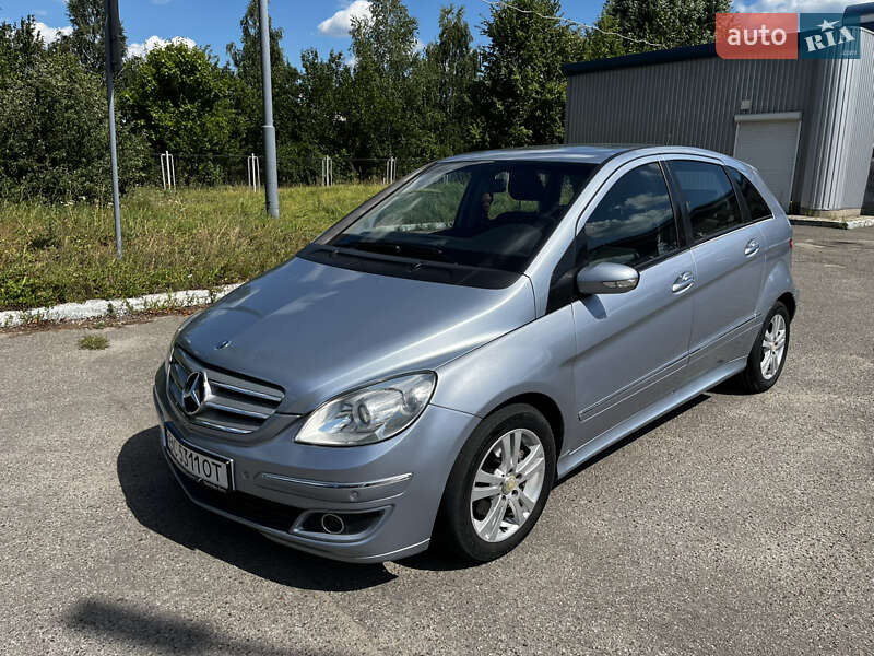 Хэтчбек Mercedes-Benz B-Class 2005 в 