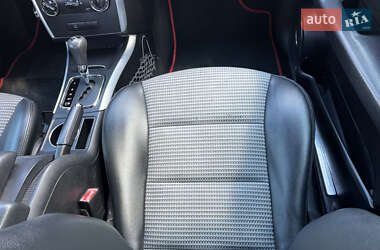 Хэтчбек Mercedes-Benz B-Class 2005 в 
