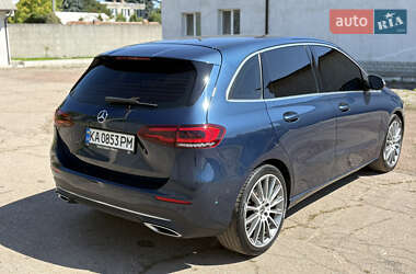 Хэтчбек Mercedes-Benz B-Class 2019 в 