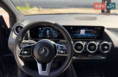 Хэтчбек Mercedes-Benz B-Class 2019 в 