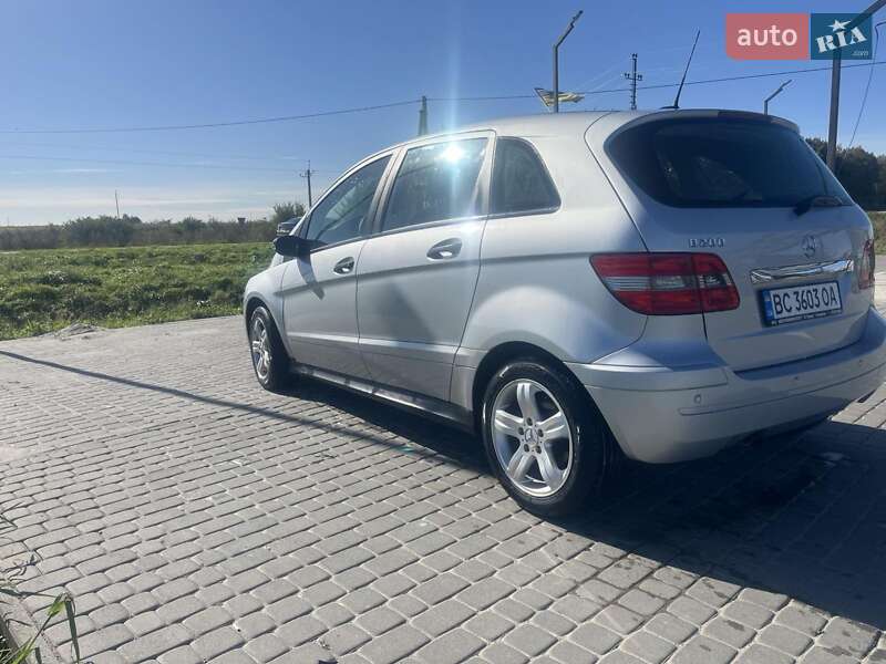 Хэтчбек Mercedes-Benz B-Class 2006 в Рудки