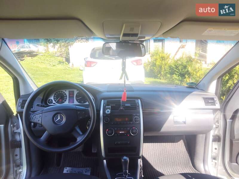 Хэтчбек Mercedes-Benz B-Class 2006 в Рудки