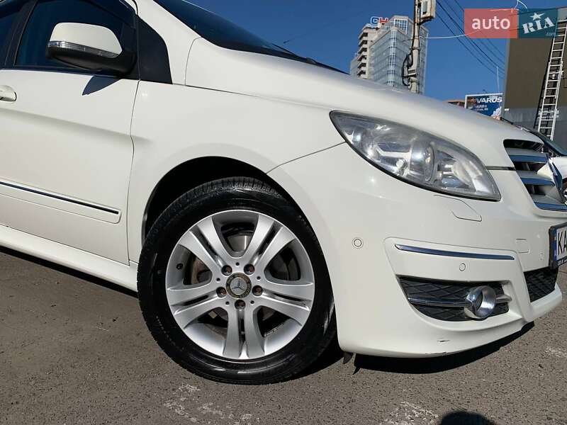 Хэтчбек Mercedes-Benz B-Class 2010 в Киеве