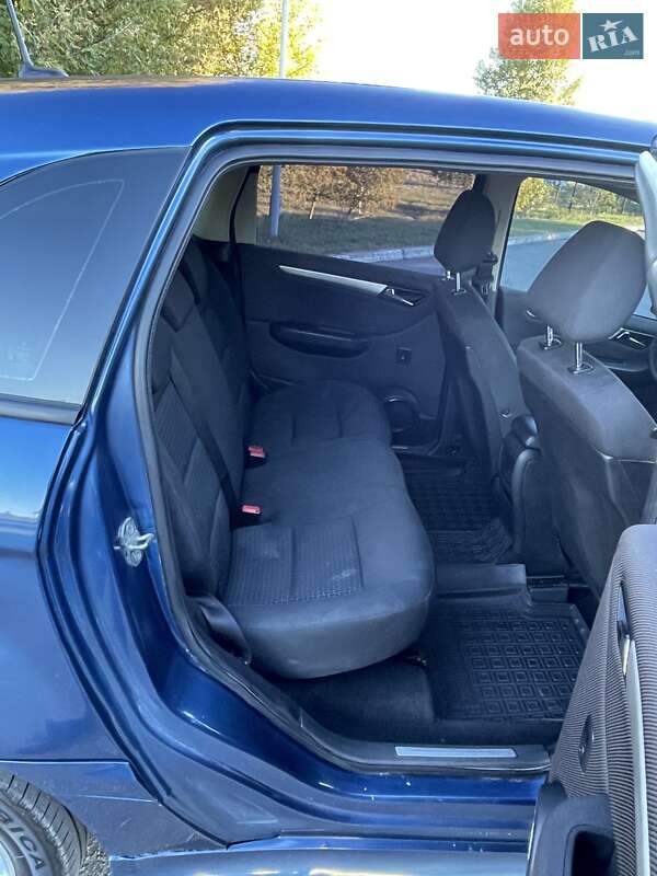 Хэтчбек Mercedes-Benz B-Class 2009 в Борисполе