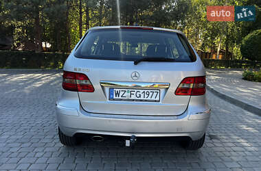 Хэтчбек Mercedes-Benz B-Class 2008 в 