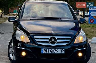 Хэтчбек Mercedes-Benz B-Class 2008 в 