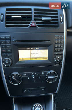 Хэтчбек Mercedes-Benz B-Class 2008 в 