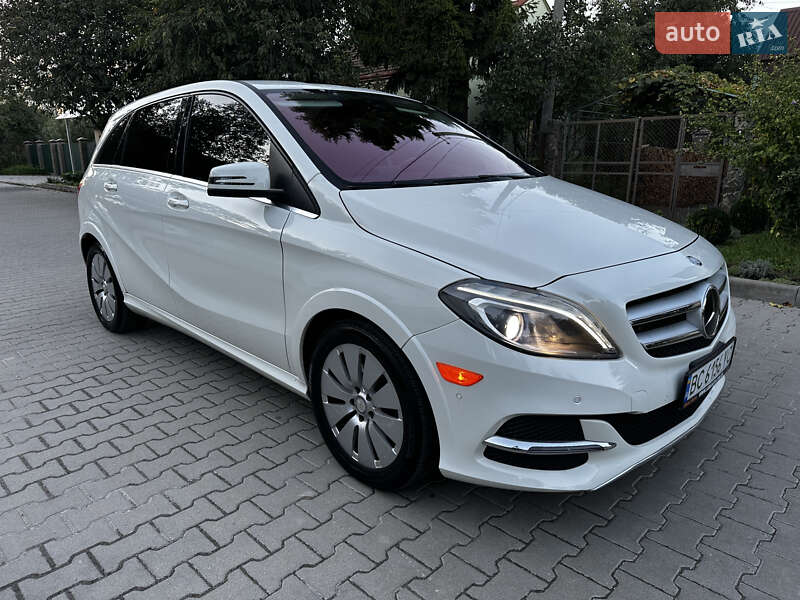 Хэтчбек Mercedes-Benz B-Class 2014 в Львове