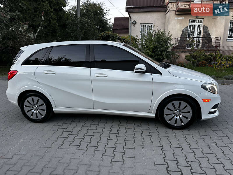 Хэтчбек Mercedes-Benz B-Class 2014 в Львове