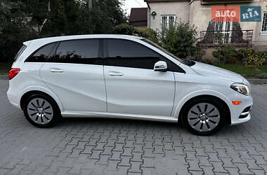 Хэтчбек Mercedes-Benz B-Class 2014 в 