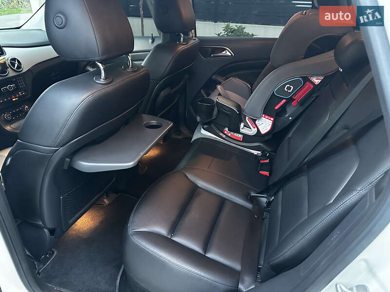 Хэтчбек Mercedes-Benz B-Class 2014 в Львове