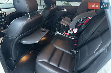 Хэтчбек Mercedes-Benz B-Class 2014 в 