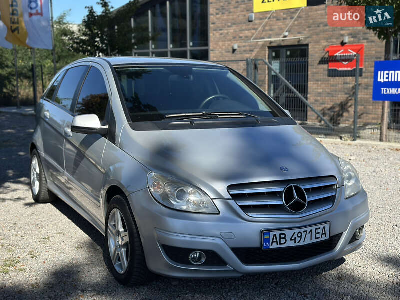 Mercedes-Benz B-Class 2010