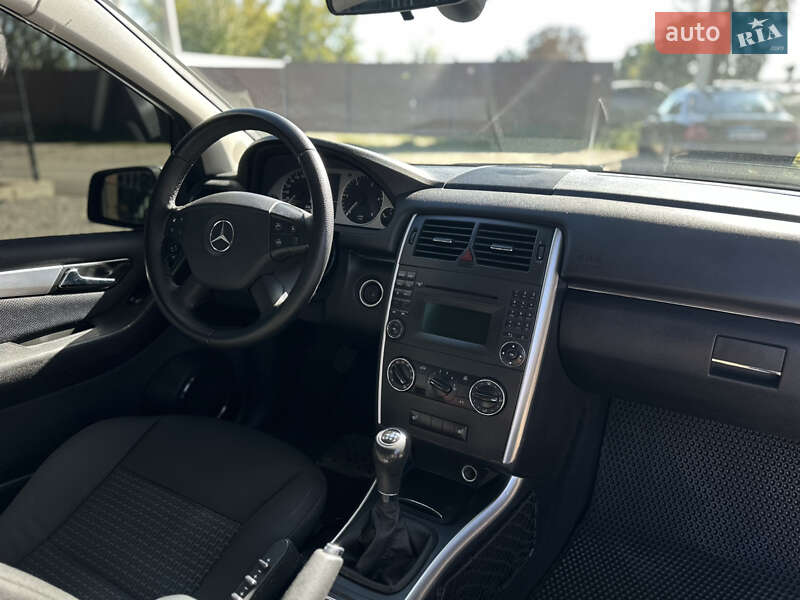 Хэтчбек Mercedes-Benz B-Class 2010 в Виннице фото 48 Хэтчбек Mercedes-Benz B-Class 2010 в Виннице