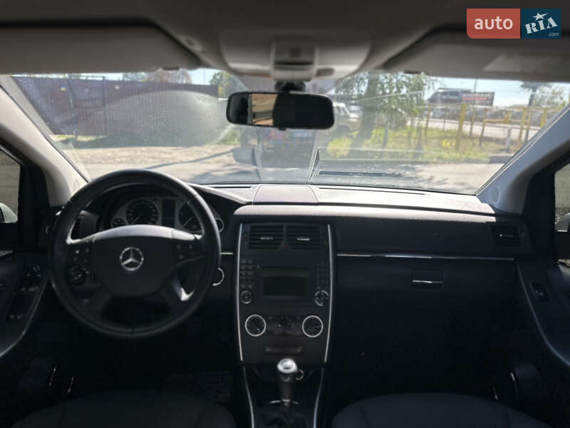Хэтчбек Mercedes-Benz B-Class 2010 в Виннице фото 50 Хэтчбек Mercedes-Benz B-Class 2010 в Виннице