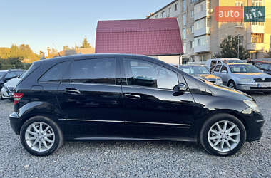 Хэтчбек Mercedes-Benz B-Class 2005 в 