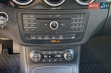 Хэтчбек Mercedes-Benz B-Class 2015 в 