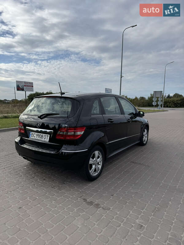 Хэтчбек Mercedes-Benz B-Class 2010 в Львове