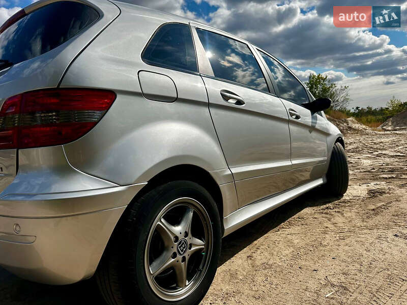 Хэтчбек Mercedes-Benz B-Class 2006 в Краснограде
