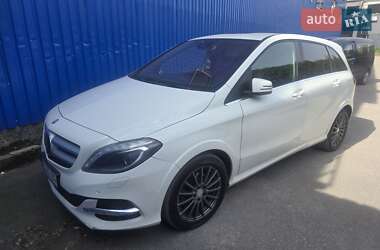 Mercedes-Benz B-Class 2015
