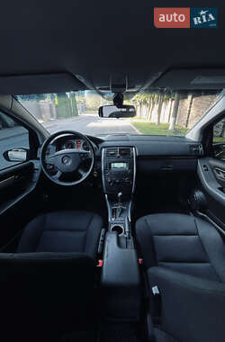 Хетчбек Mercedes-Benz B-Class 2006 в 