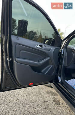 Хэтчбек Mercedes-Benz B-Class 2015 в 