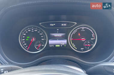 Хэтчбек Mercedes-Benz B-Class 2015 в 