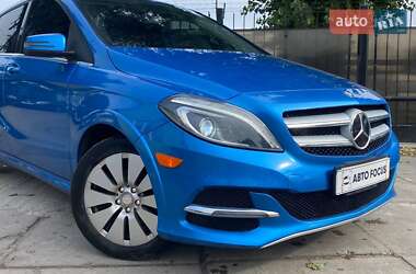 Хэтчбек Mercedes-Benz B-Class 2014 в 