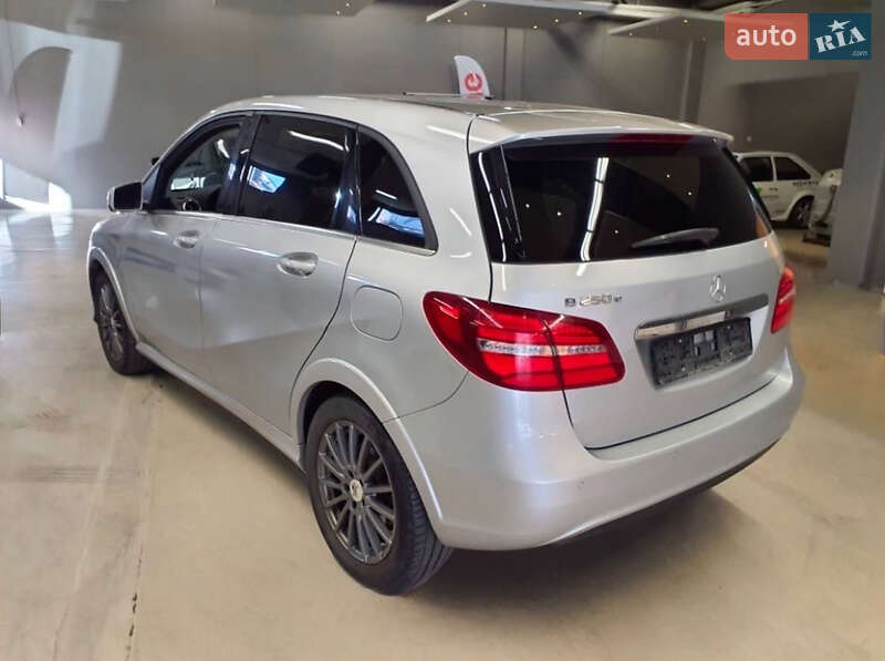 Хетчбек Mercedes-Benz B-Class 2016 в Львові фото 30 Хетчбек Mercedes-Benz B-Class 2016 в Львові