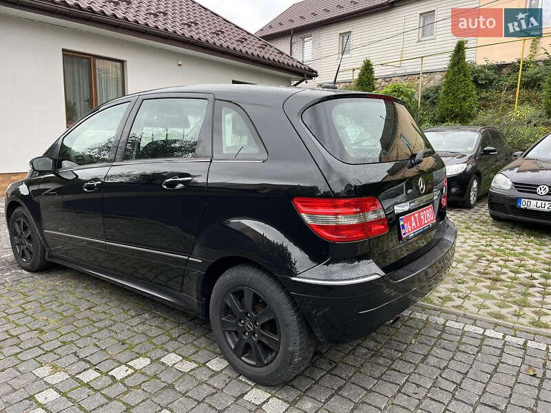 Хэтчбек Mercedes-Benz B-Class 2006 в Звягеле
