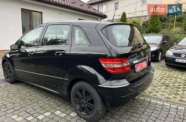 Хэтчбек Mercedes-Benz B-Class 2006 в 
