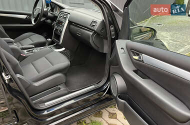 Хэтчбек Mercedes-Benz B-Class 2006 в 