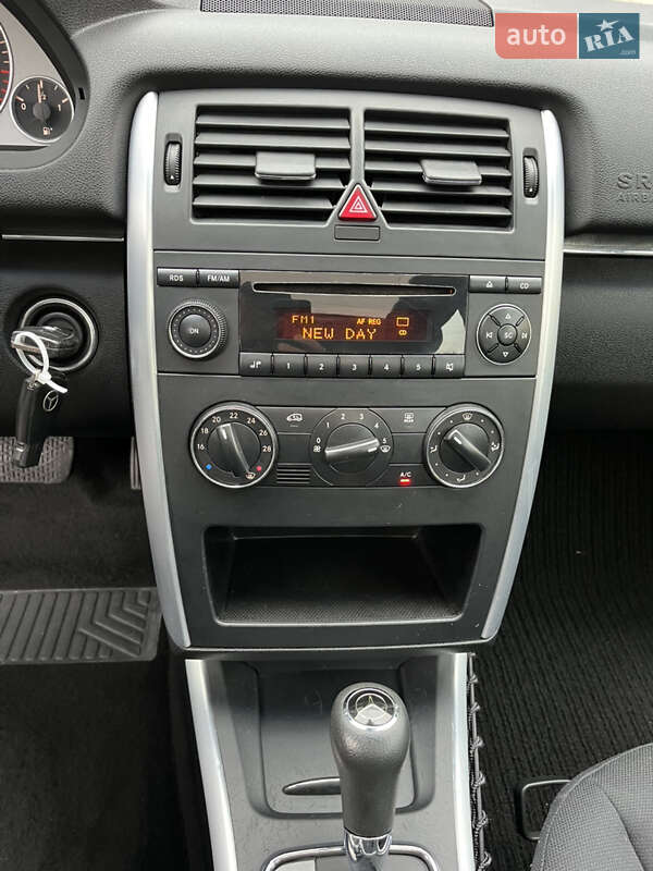 Хэтчбек Mercedes-Benz B-Class 2006 в Звягеле