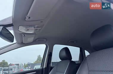 Хэтчбек Mercedes-Benz B-Class 2009 в 
