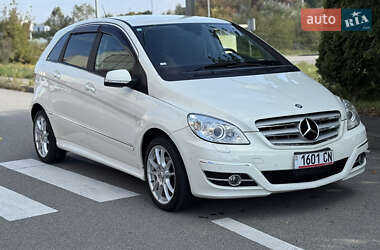 Mercedes-Benz B-Class 2010