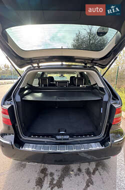 Хэтчбек Mercedes-Benz B-Class 2010 в 