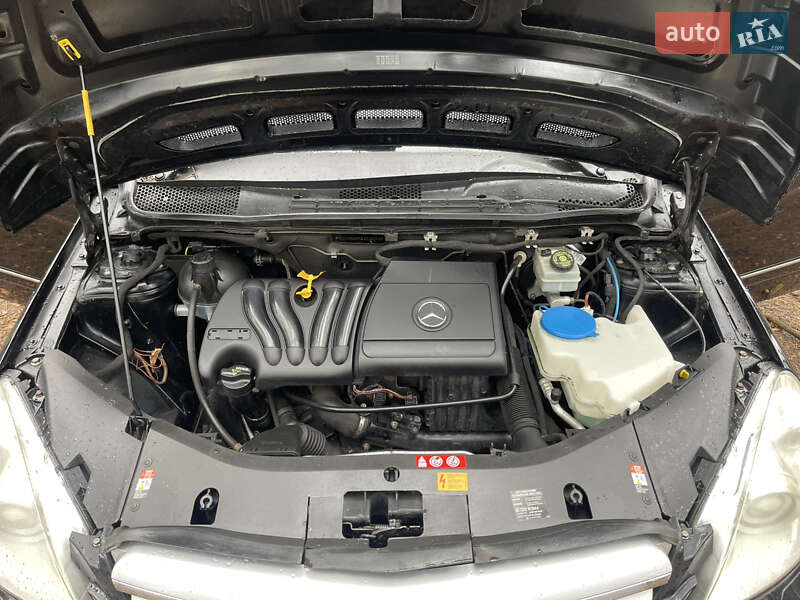Хетчбек Mercedes-Benz B-Class 2006 в Києві фото 36 Хетчбек Mercedes-Benz B-Class 2006 в Києві