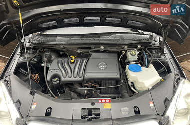 Хэтчбек Mercedes-Benz B-Class 2006 в 