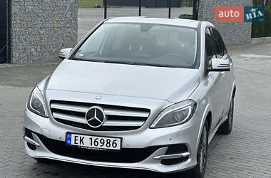 Хетчбек Mercedes-Benz B-Class 2016 в Львові