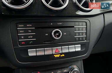 Хэтчбек Mercedes-Benz B-Class 2017 в 