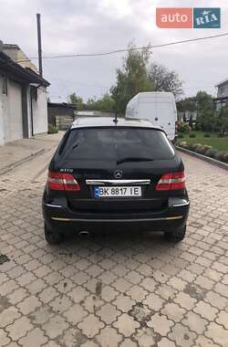 Хэтчбек Mercedes-Benz B-Class 2005 в 