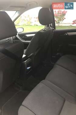 Хэтчбек Mercedes-Benz B-Class 2005 в 
